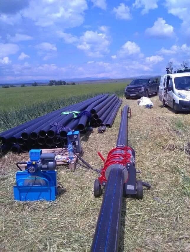 Челно заваряване на ПЕВП тръби на обект